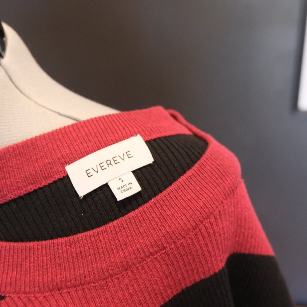 Evereve mid-weight striped red and black sweater - Small - Picture 5 of 5